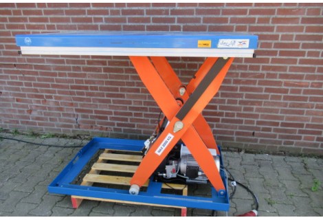 Heftafel, Hydr. elect. 380V 2000 kilo.